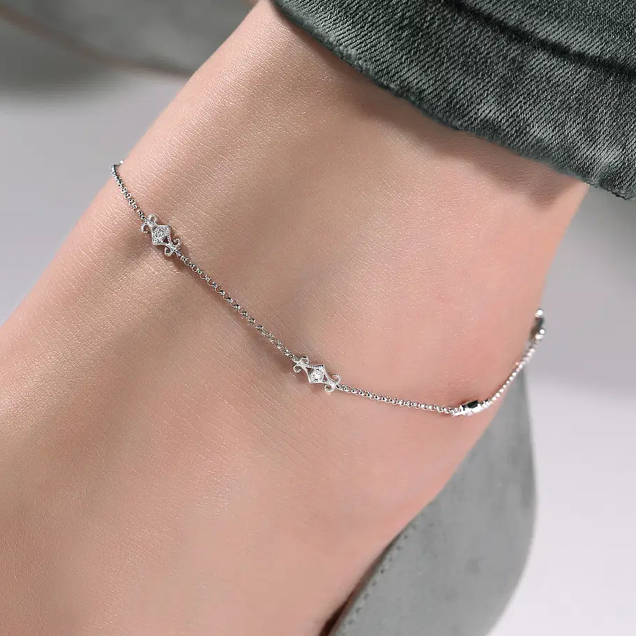 14K-White-Gold-Ankle-Bracelet-with-Swirly-Diamond-Stations~AB832W45JJ-3