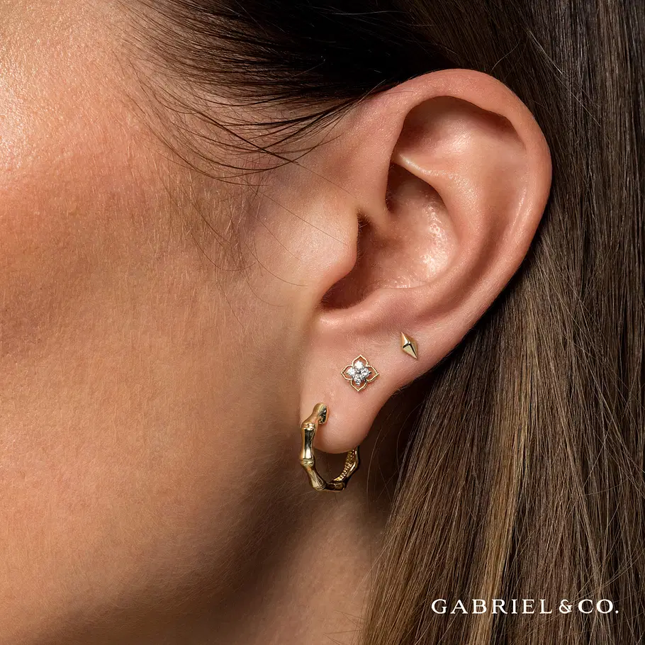 14K-Yellow-Gold-Clover-Diamond-Stud-Earrings~EG14414Y45JJ-3